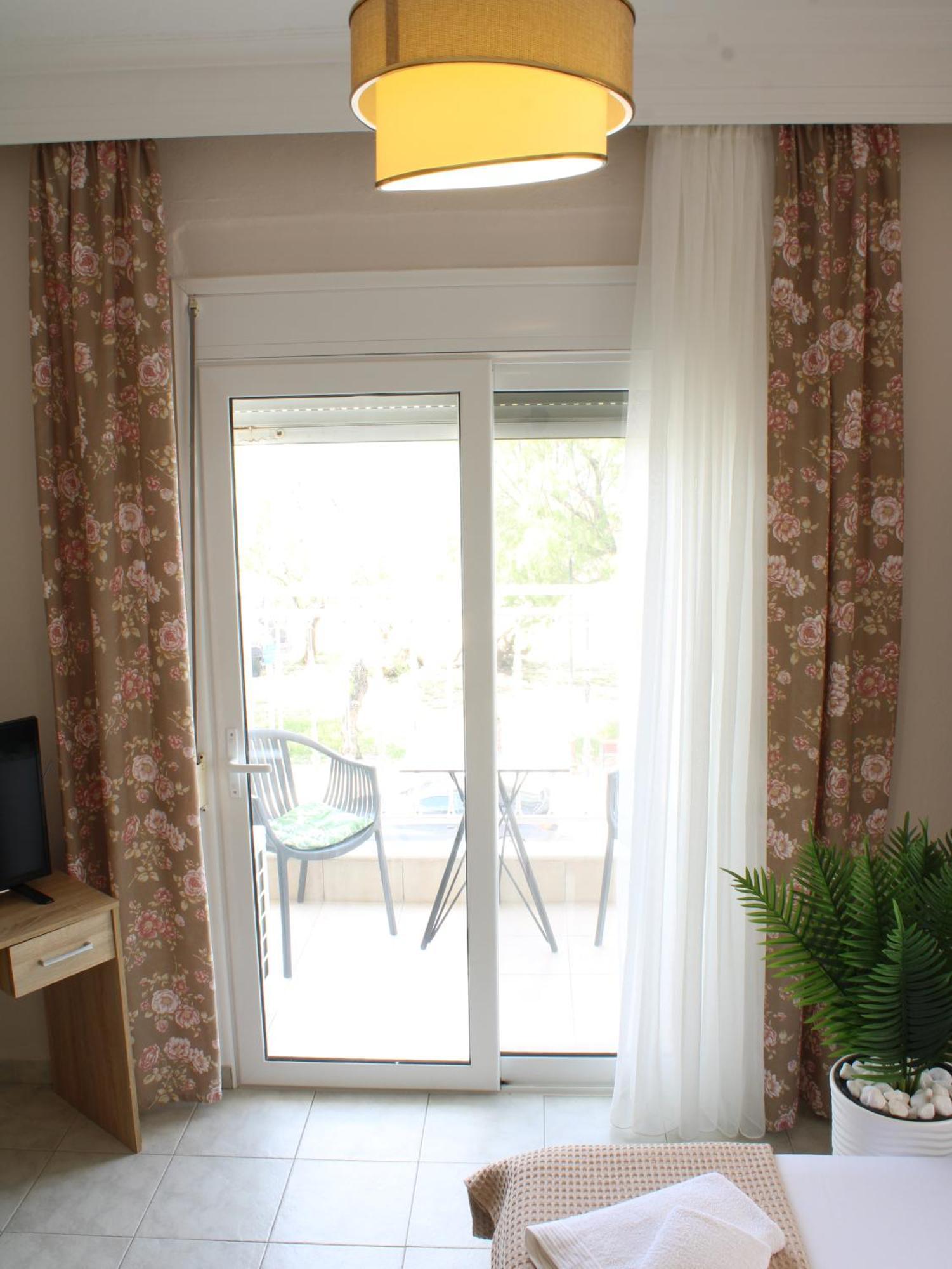 Sunshine Apartments By The Sea Skala Neon Epivaton Luaran gambar