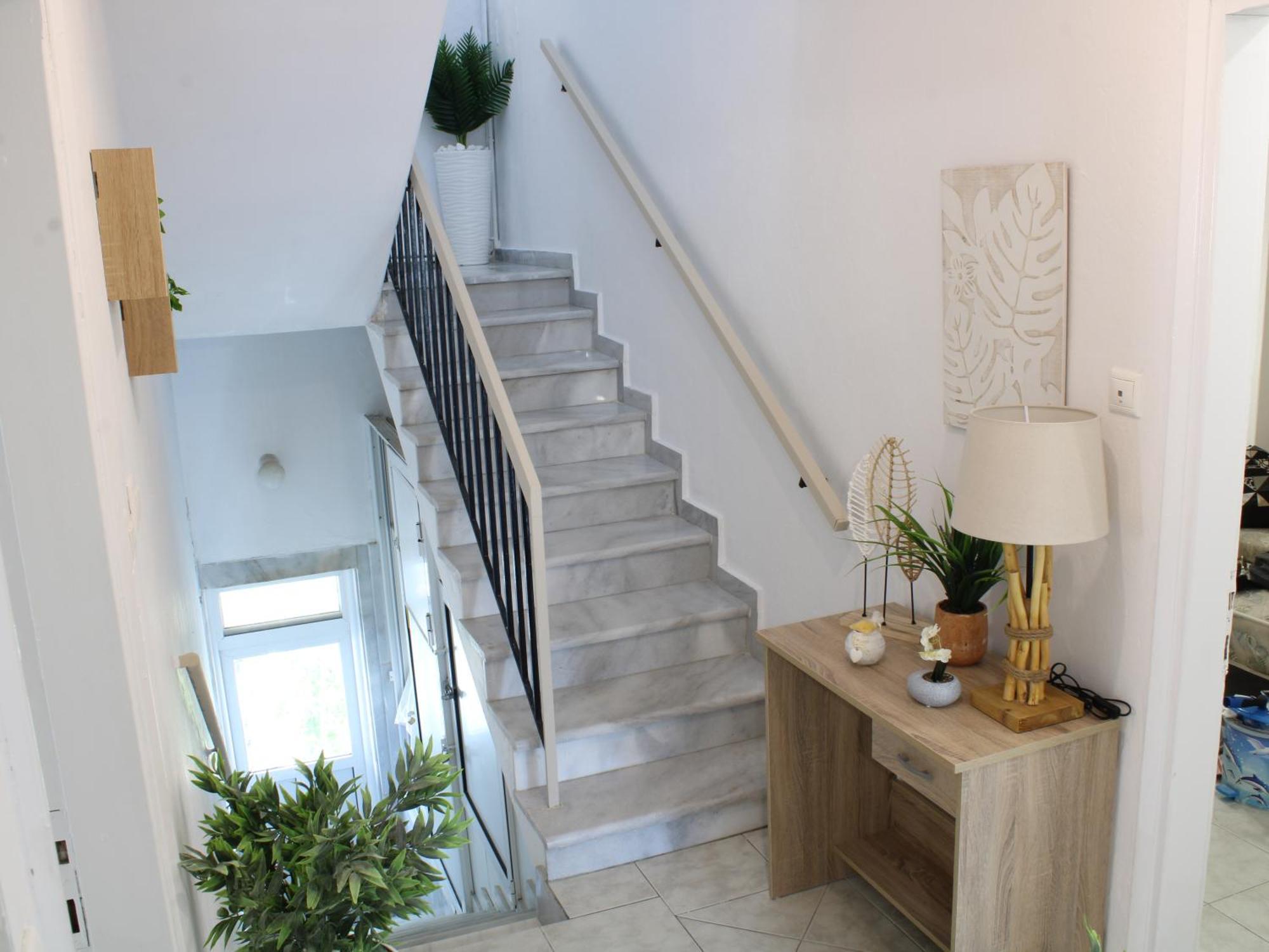 Sunshine Apartments By The Sea Skala Neon Epivaton Luaran gambar